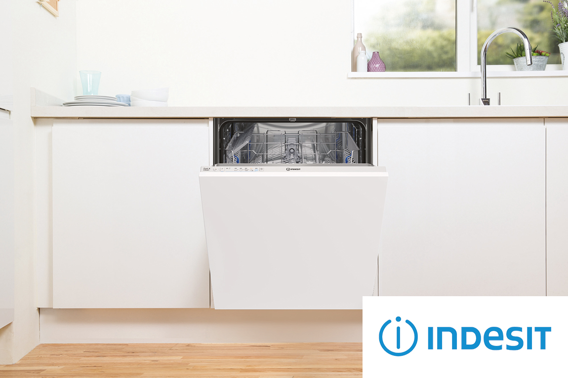 LAVASTOVIGLIE INDESIT. CONVENIENZA ASSOLUTA
